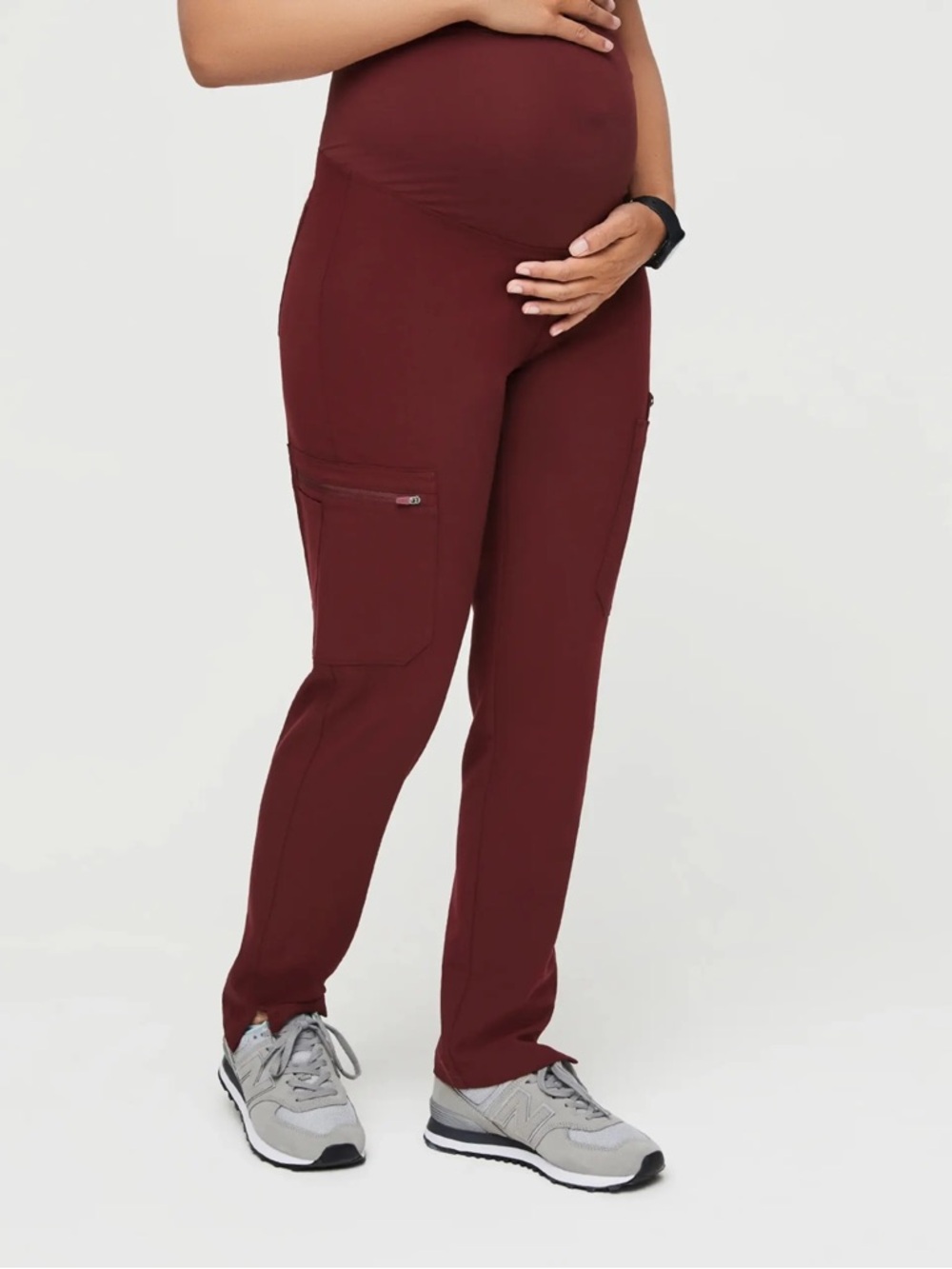 Figs Maternity Set in Burgundy - Picture 2 of 3